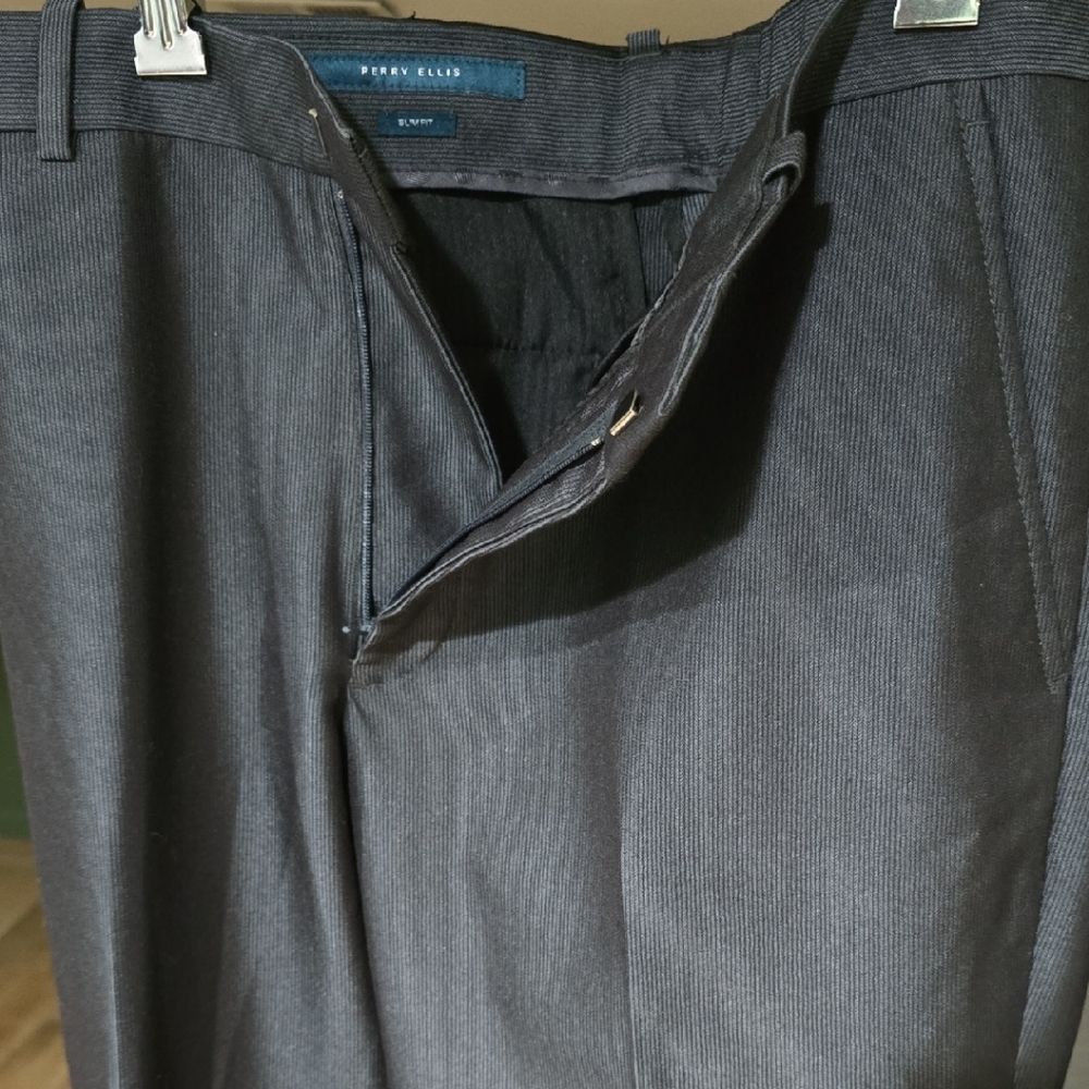 Perry ELLIS Slimfit Dress Pants